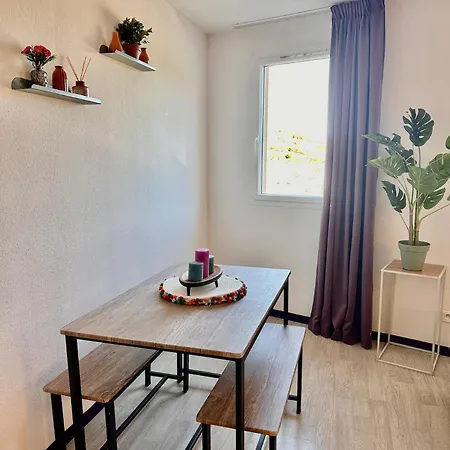 Zen  4 Personnes - Centre Lourdes